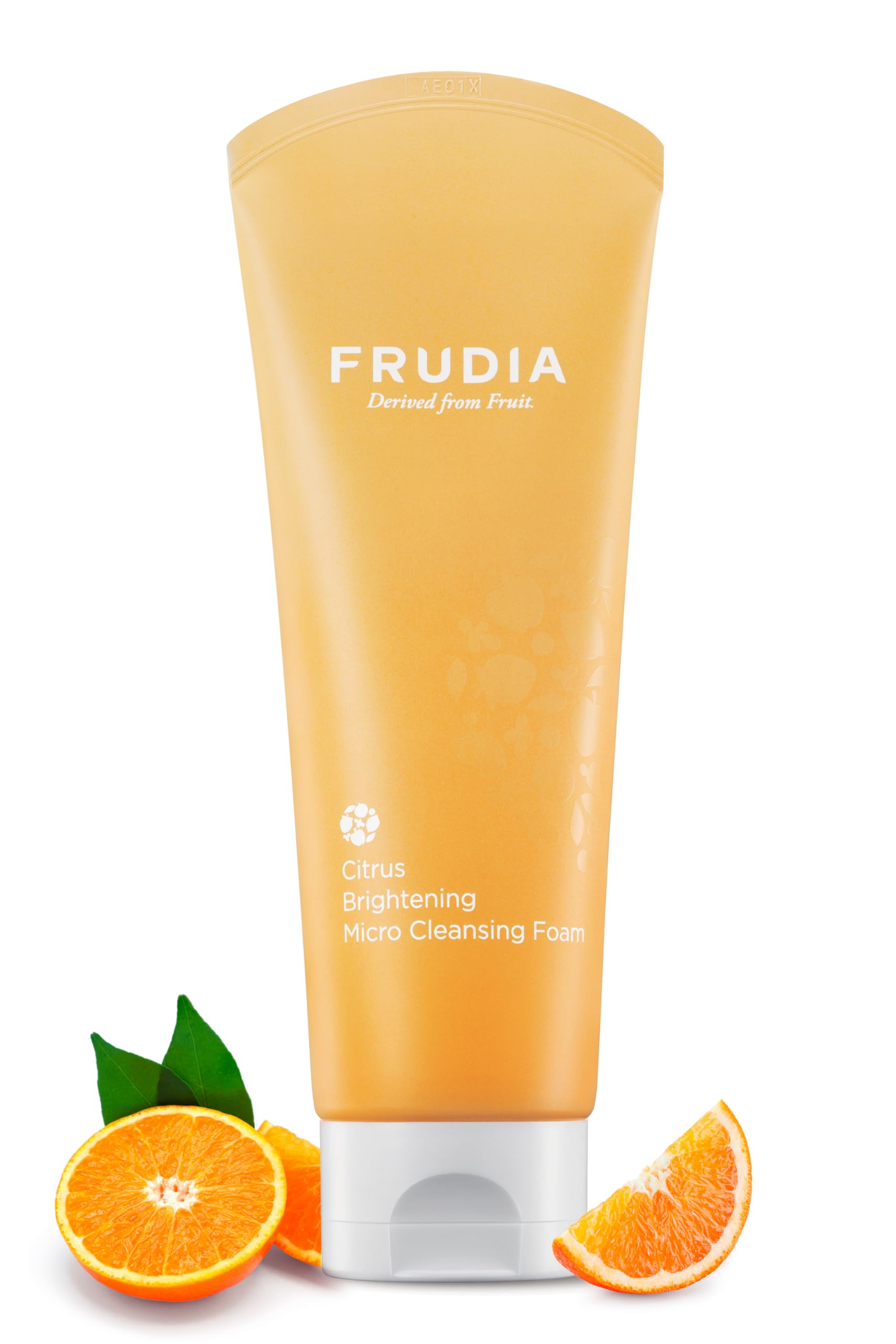 FRUDIA. Espuma Limpiadora Iluminadora de Cítricos. Extracto de Mandarinas de Jeju. Contiene Vitamina C. Elimina el Maquillaje y las Impurezas. Aporta Luminosidad y Refresca la Piel.