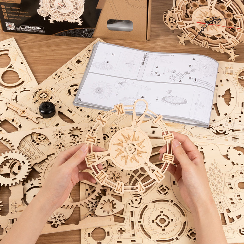 Modelo de Reloj Mecánico de Búho de Madera para Decoración del Hogar